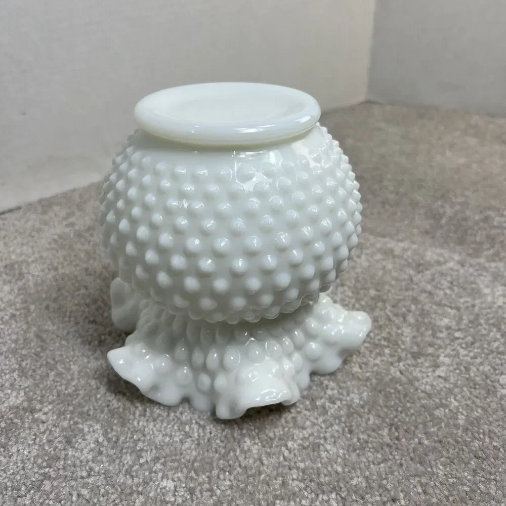 VTG Fenton White Hobnail Milk Glass Round Vase With Crimped Ruffled Edges 5 1/2” - Picture 4 of 6